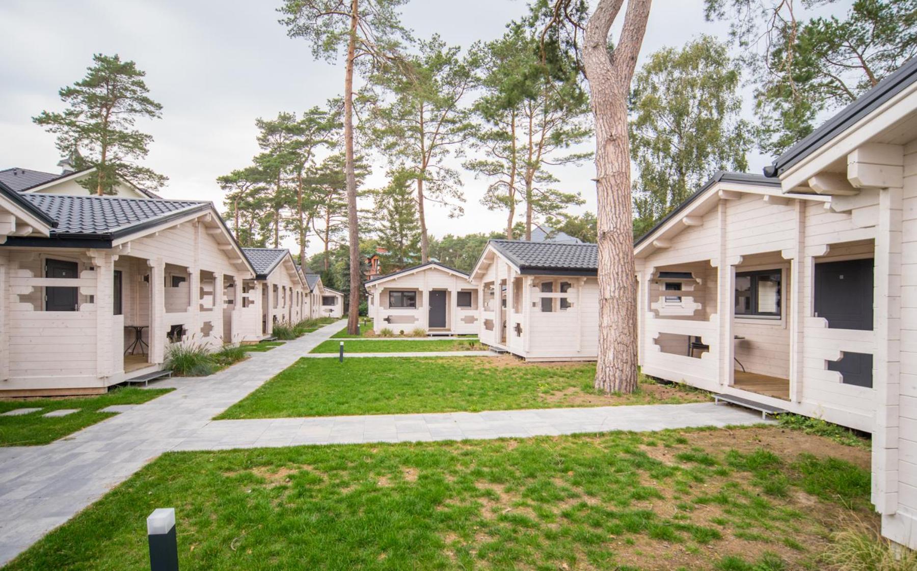Family-Holiday Spa&Resort Дзивновек Экстерьер фото