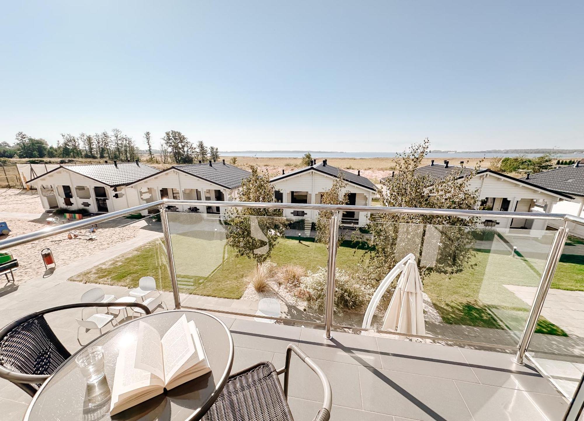 Family-Holiday Spa&Resort Дзивновек Экстерьер фото