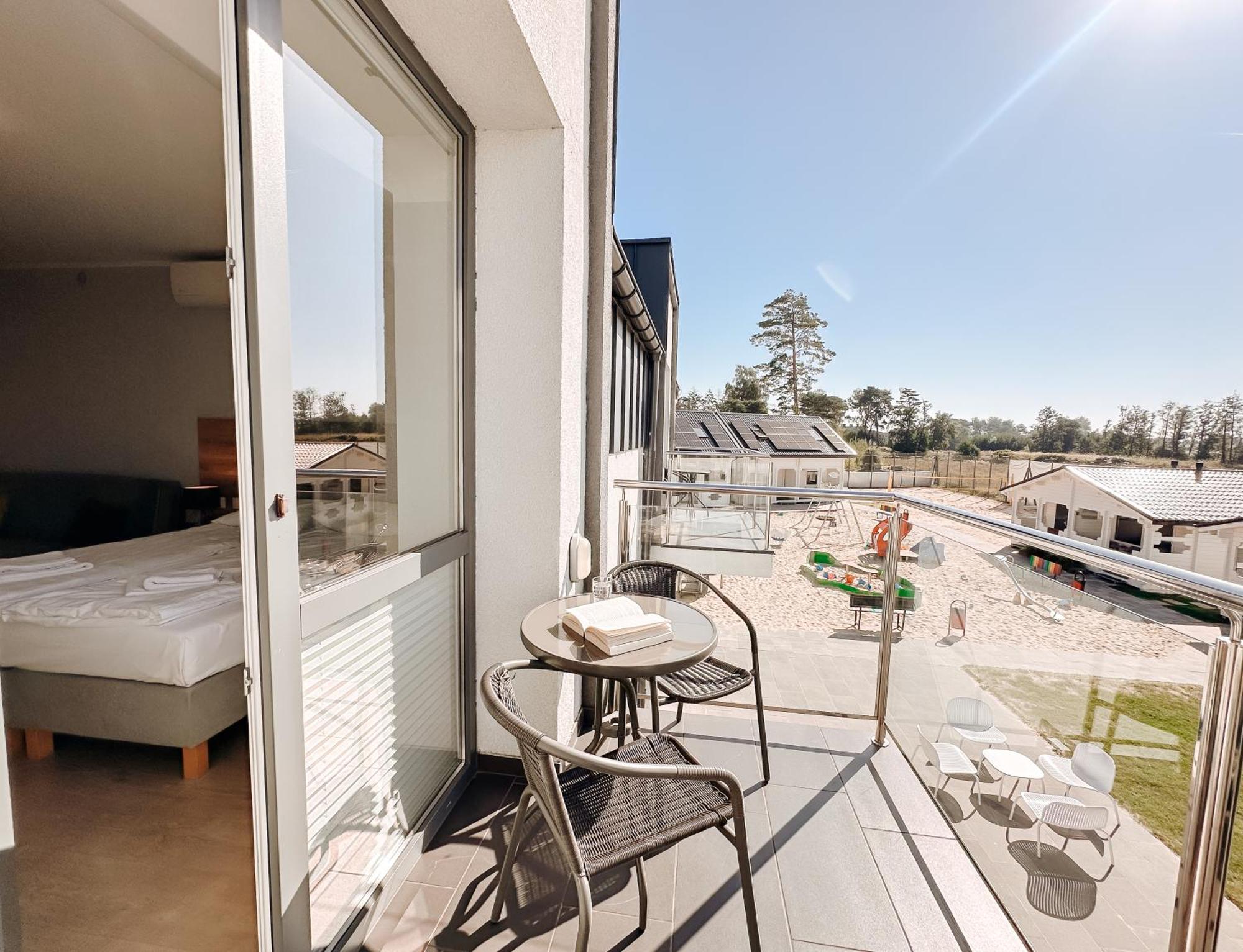 Family-Holiday Spa&Resort Дзивновек Экстерьер фото
