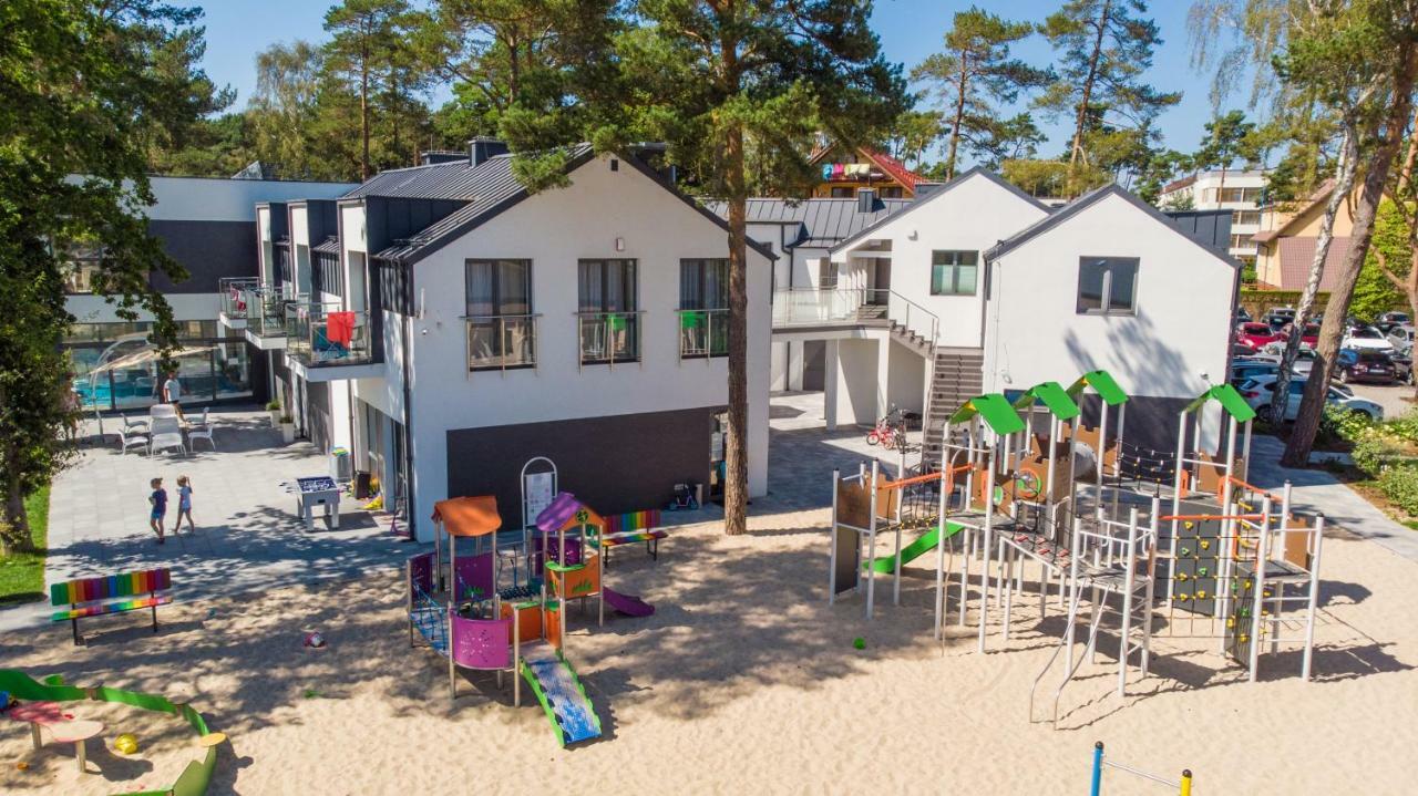 Family-Holiday Spa&Resort Дзивновек Экстерьер фото