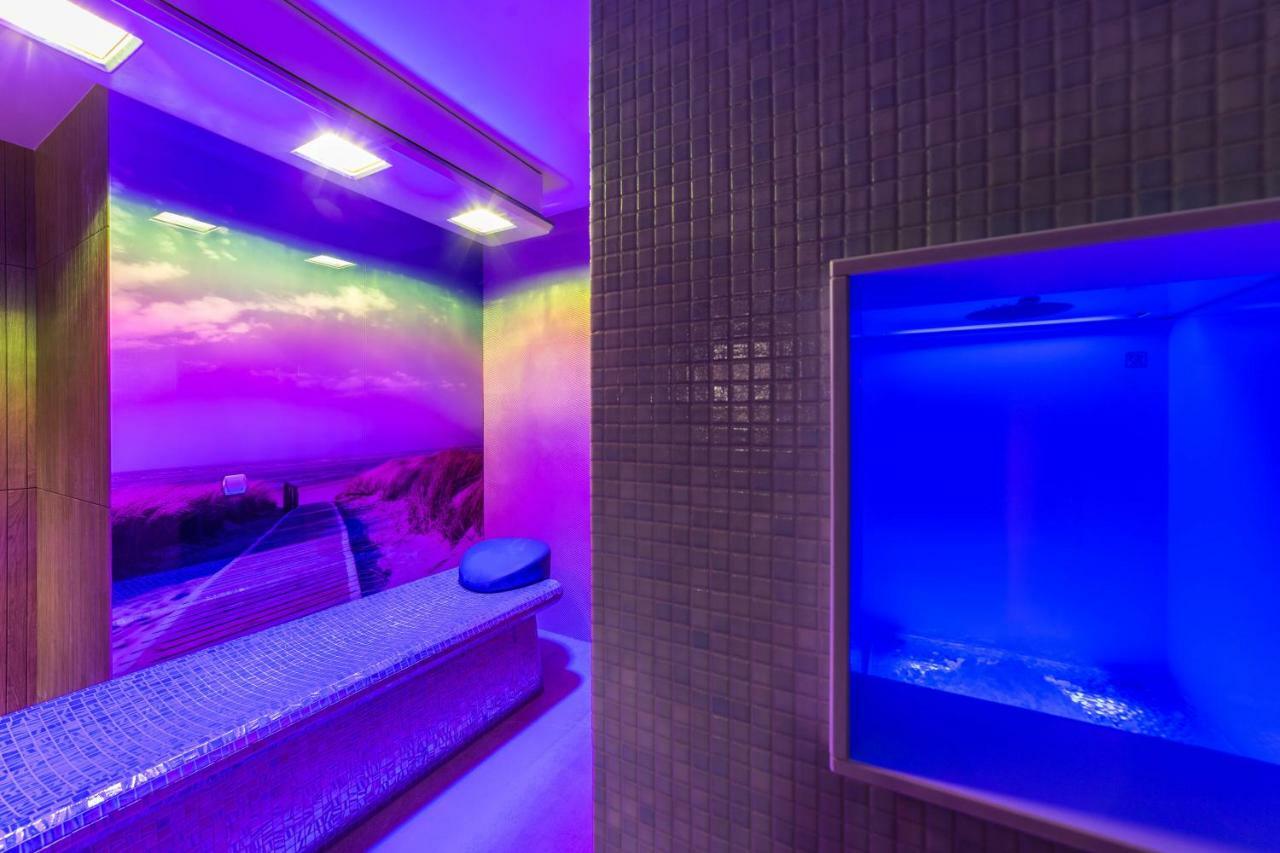 Family-Holiday Spa&Resort Дзивновек Экстерьер фото